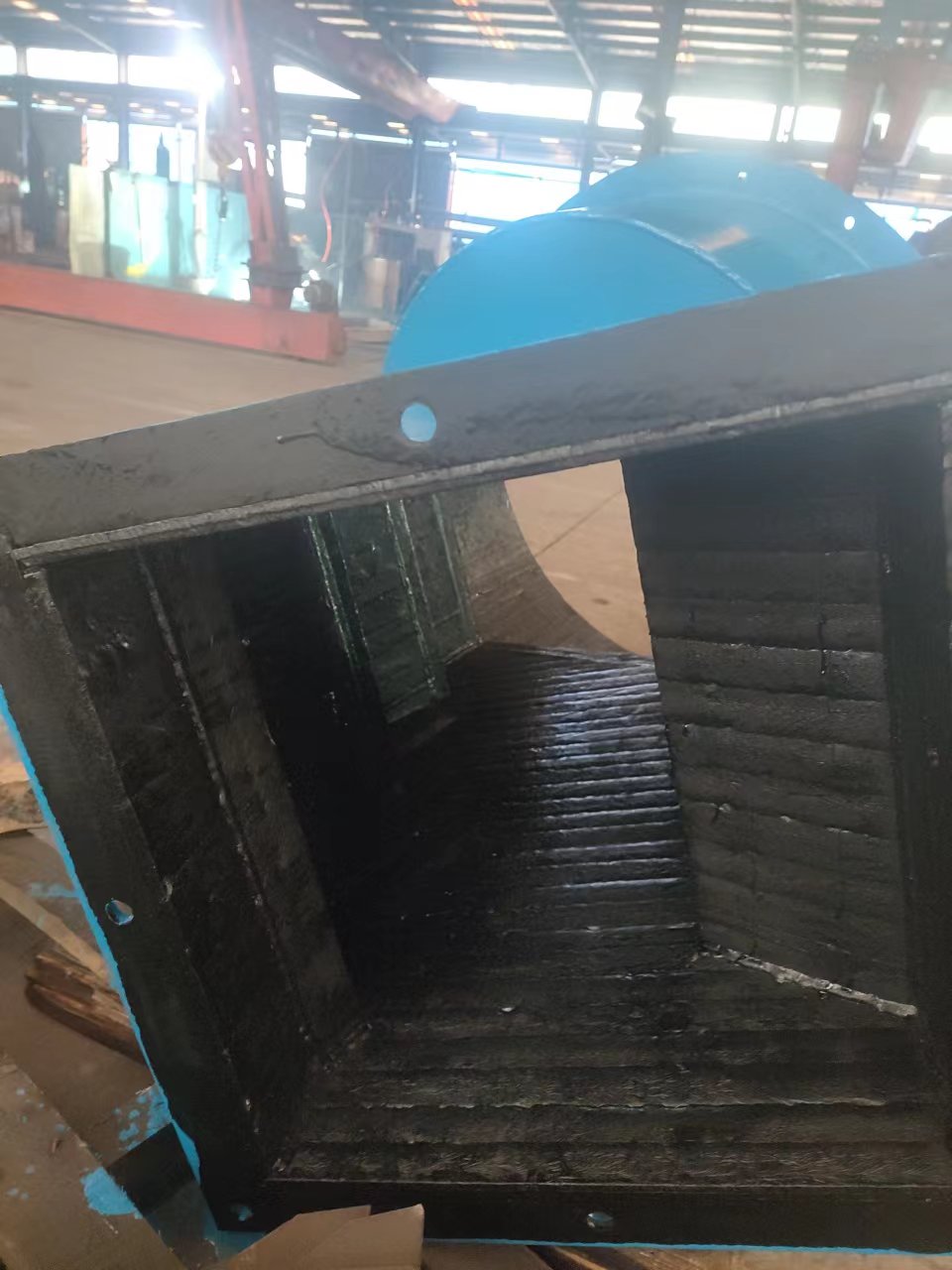山东耐磨方变圆堆焊耐磨板
